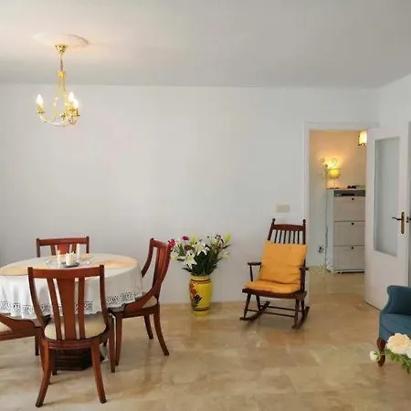 公寓 2 Bed With Pool Near The - Lual *